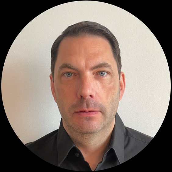 /images/default-avatar.png